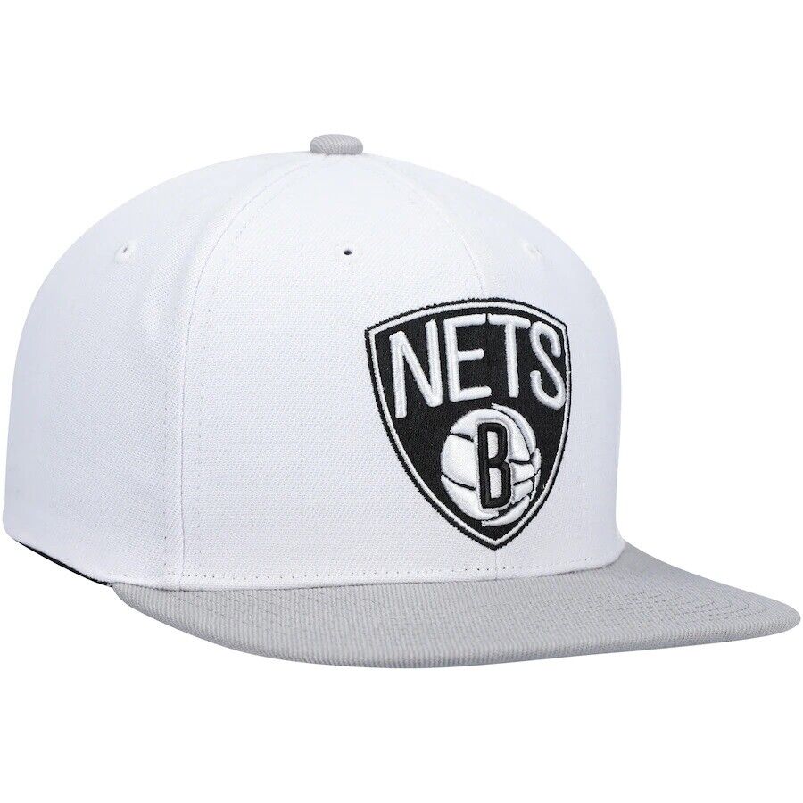 Mitchell and Ness Metallic Grey Snapback Brooklyn Nets