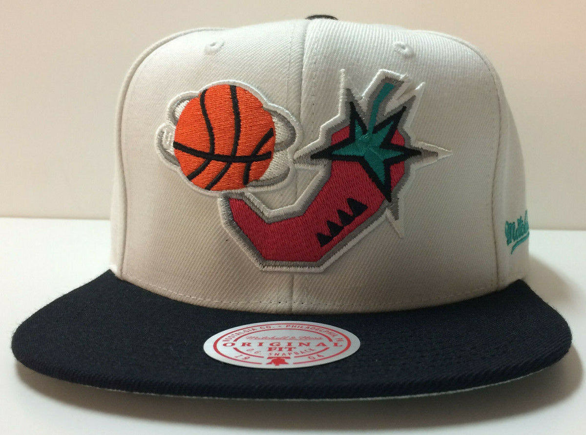 Mitchell & Ness NBA 96 All Star Game Snapback Hat Adjustable Cap - White/Black/Pink Pepper/San Antonio Spurs